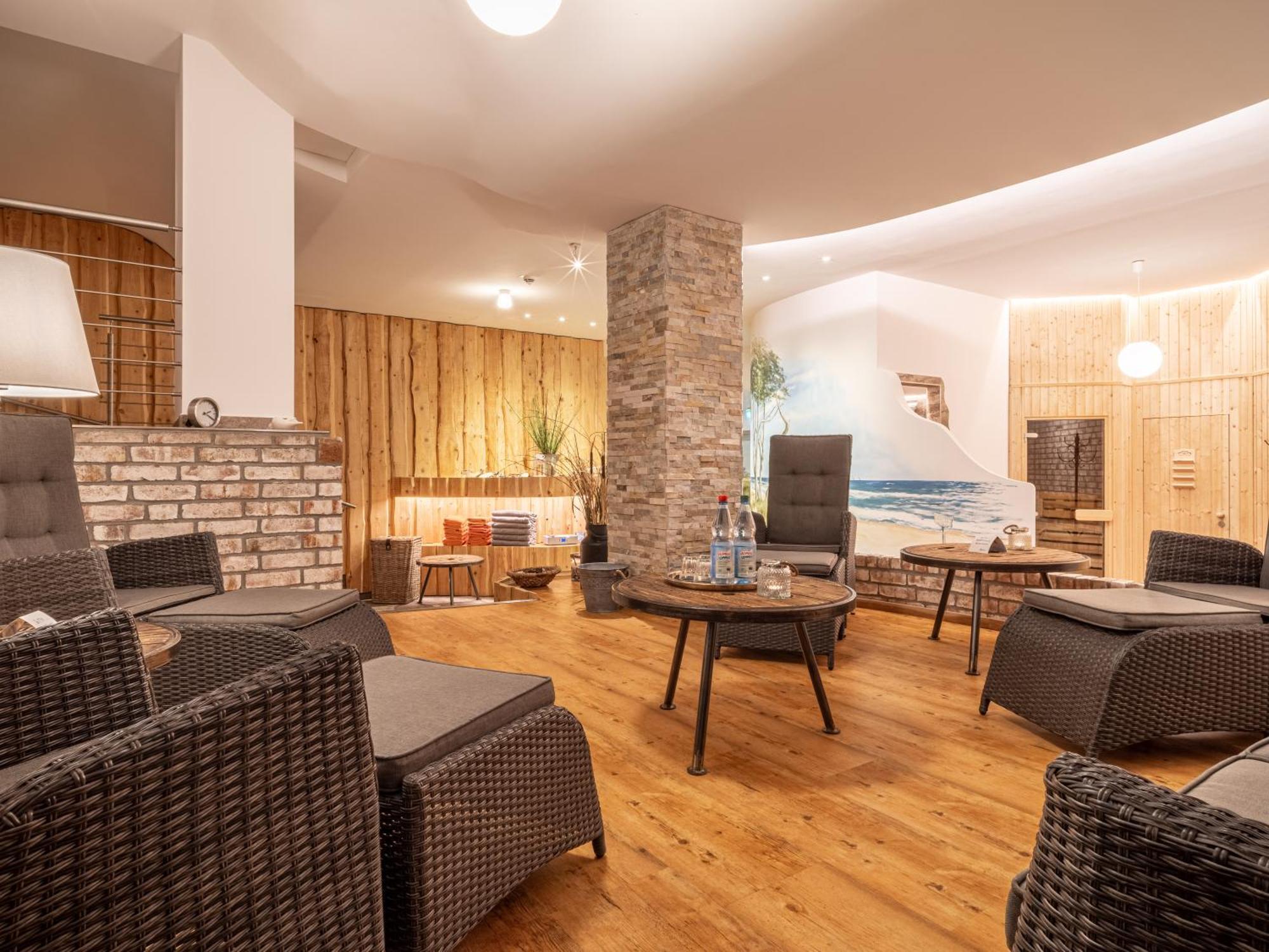 Hotel Stone Цингст Экстерьер фото